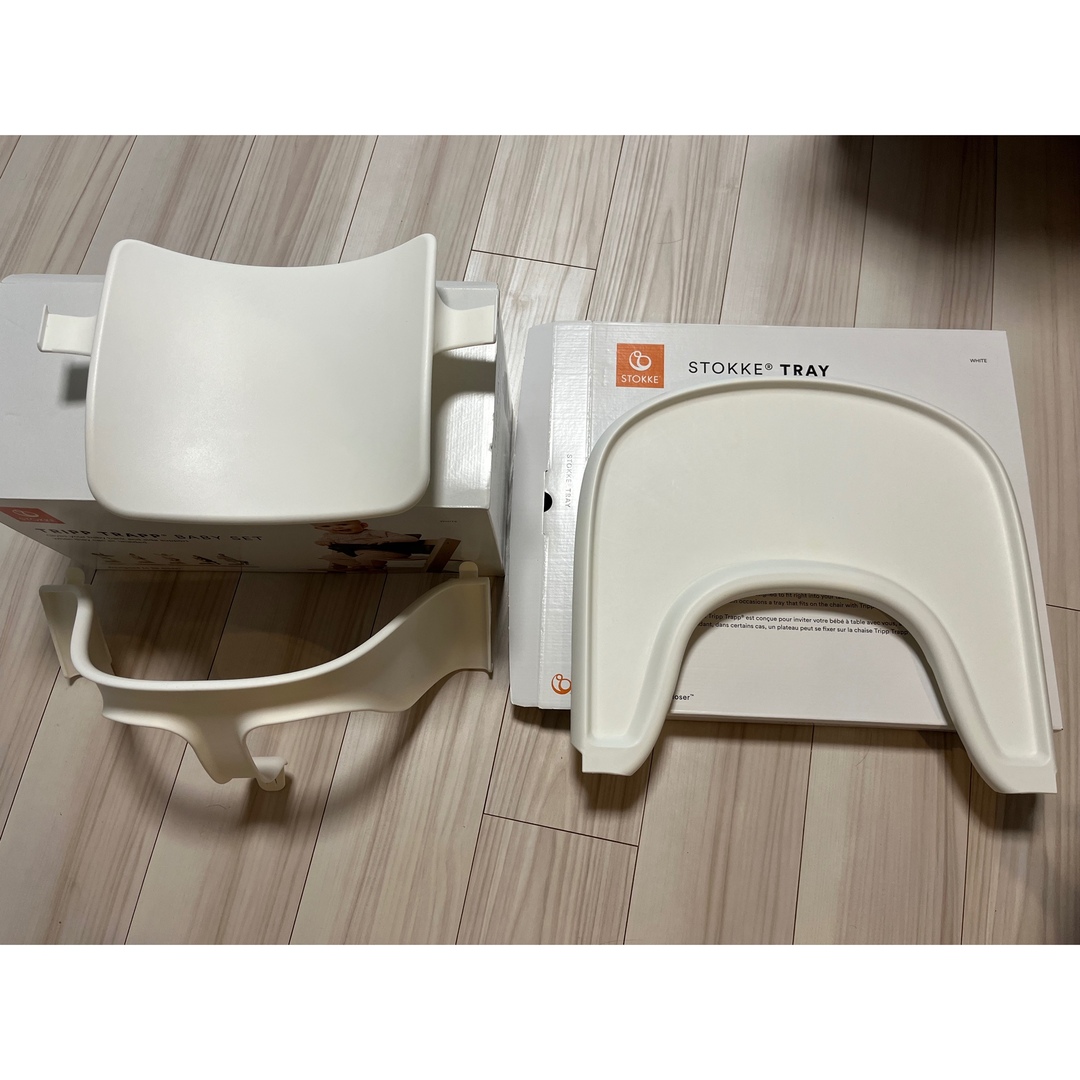 Stokke(ストッケ)のストッケ　トリップトラップ　ベビーセット、トレイ キッズ/ベビー/マタニティの寝具/家具(その他)の商品写真