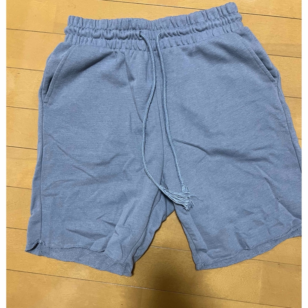 H&M(エイチアンドエム)のH&M ハーフパンツ　カットオフ　S ブルー メンズのパンツ(ショートパンツ)の商品写真