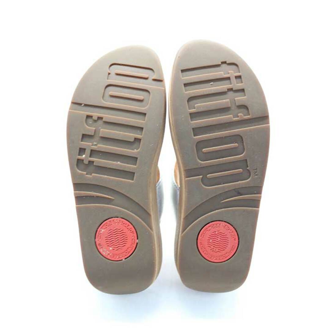 fitflop(フィットフロップ)の【夏物 新入荷】★fitflop/フィットフロップ★トングサンダル/おしゃれ/シンプル/カジュアル/サンダル/シューズ/靴 ホワイト×キャメル レディース US 7【中古】夏 724042 レディースの靴/シューズ(サンダル)の商品写真