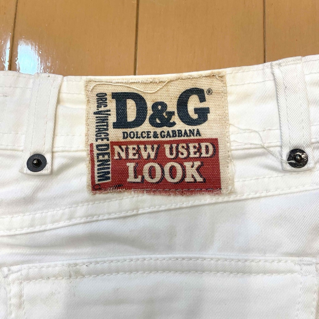 D&G(ディーアンドジー)のD&G ホワイトデニムスカート レディースのスカート(ひざ丈スカート)の商品写真