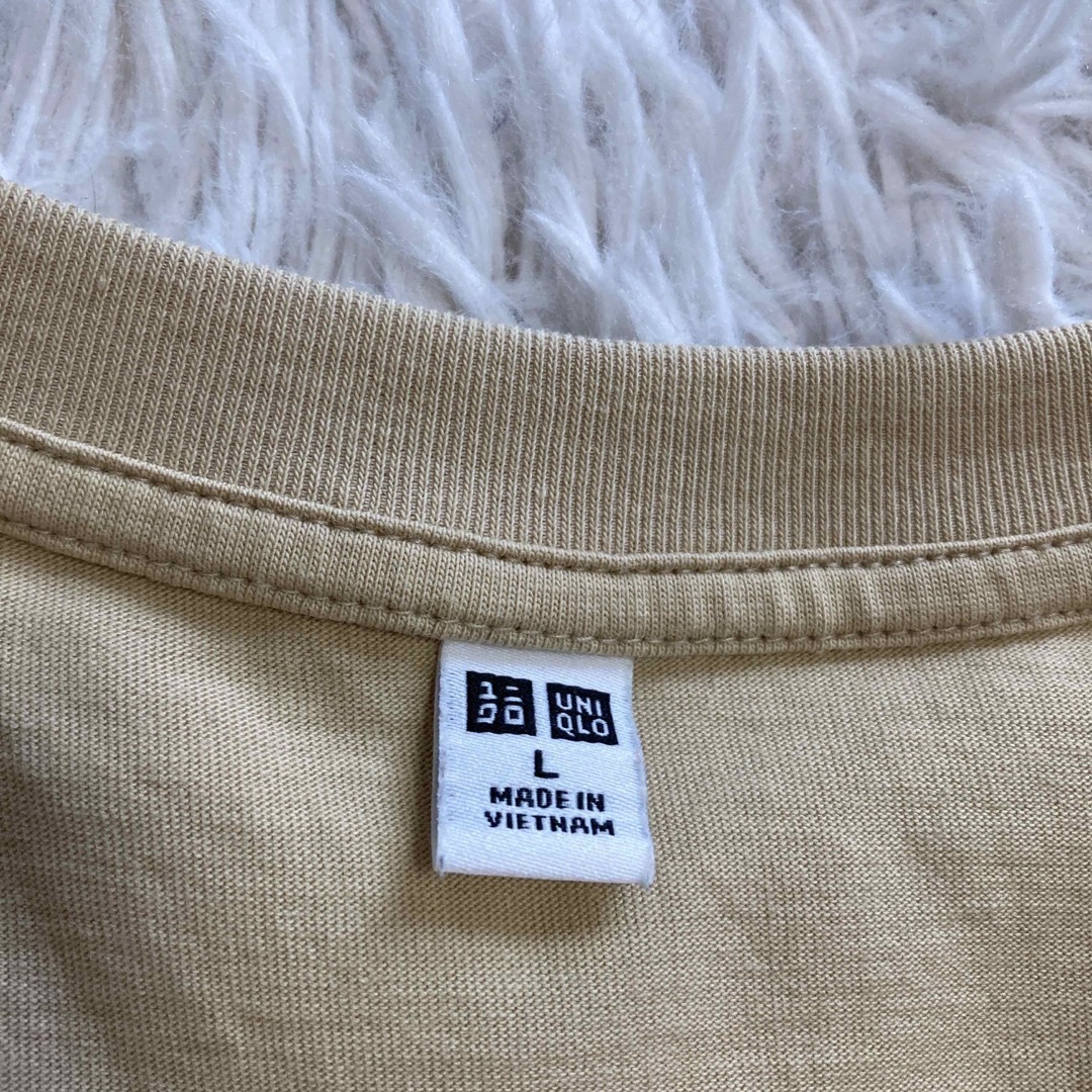 UNIQLO(ユニクロ)のUNIQLO フレンチスリーブ カットソー Lサイズ ベージュ系 レディースのトップス(Tシャツ(半袖/袖なし))の商品写真