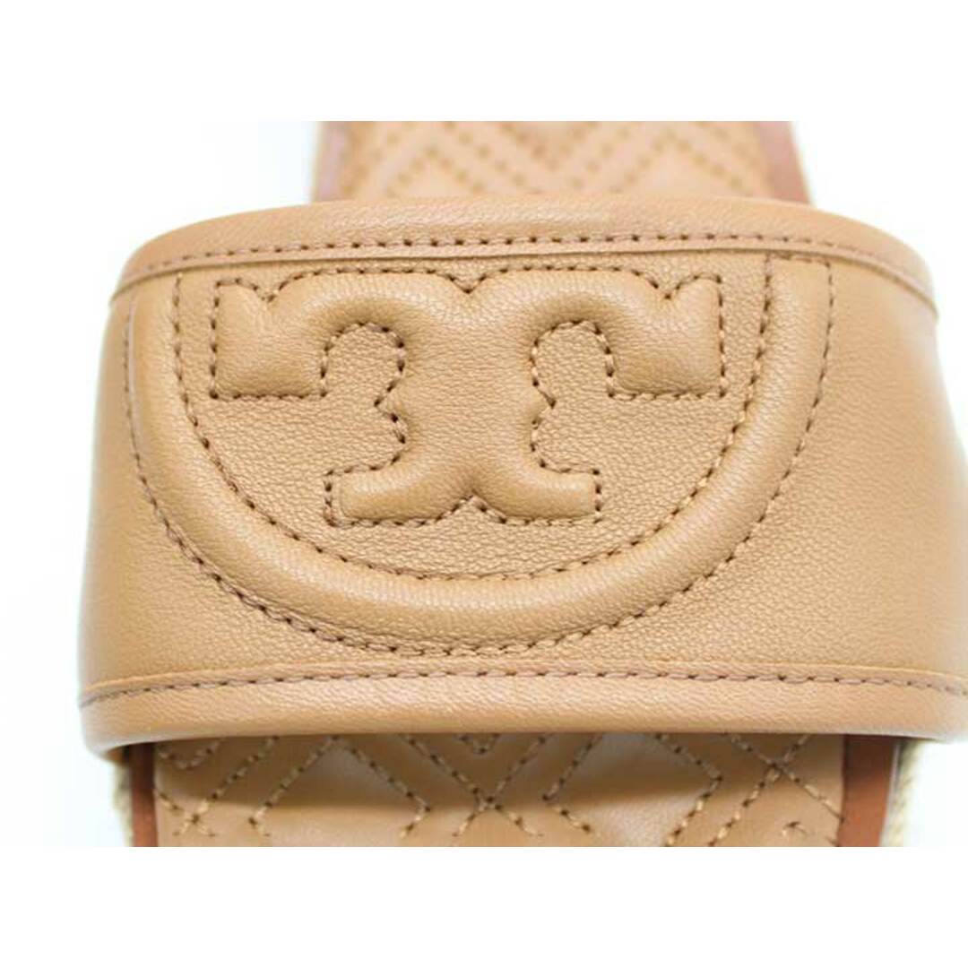 Tory Burch(トリーバーチ)の【夏物 新入荷】新品未使用品★Tory Burch/トリーバーチ★46261/ロゴステッチエスパドリーユスライドサンダル/おしゃれ/かわいい/サンダル/シューズ/靴 キャメル/茶系  レディース 6.5【中古】夏 424042 レディースの靴/シューズ(サンダル)の商品写真