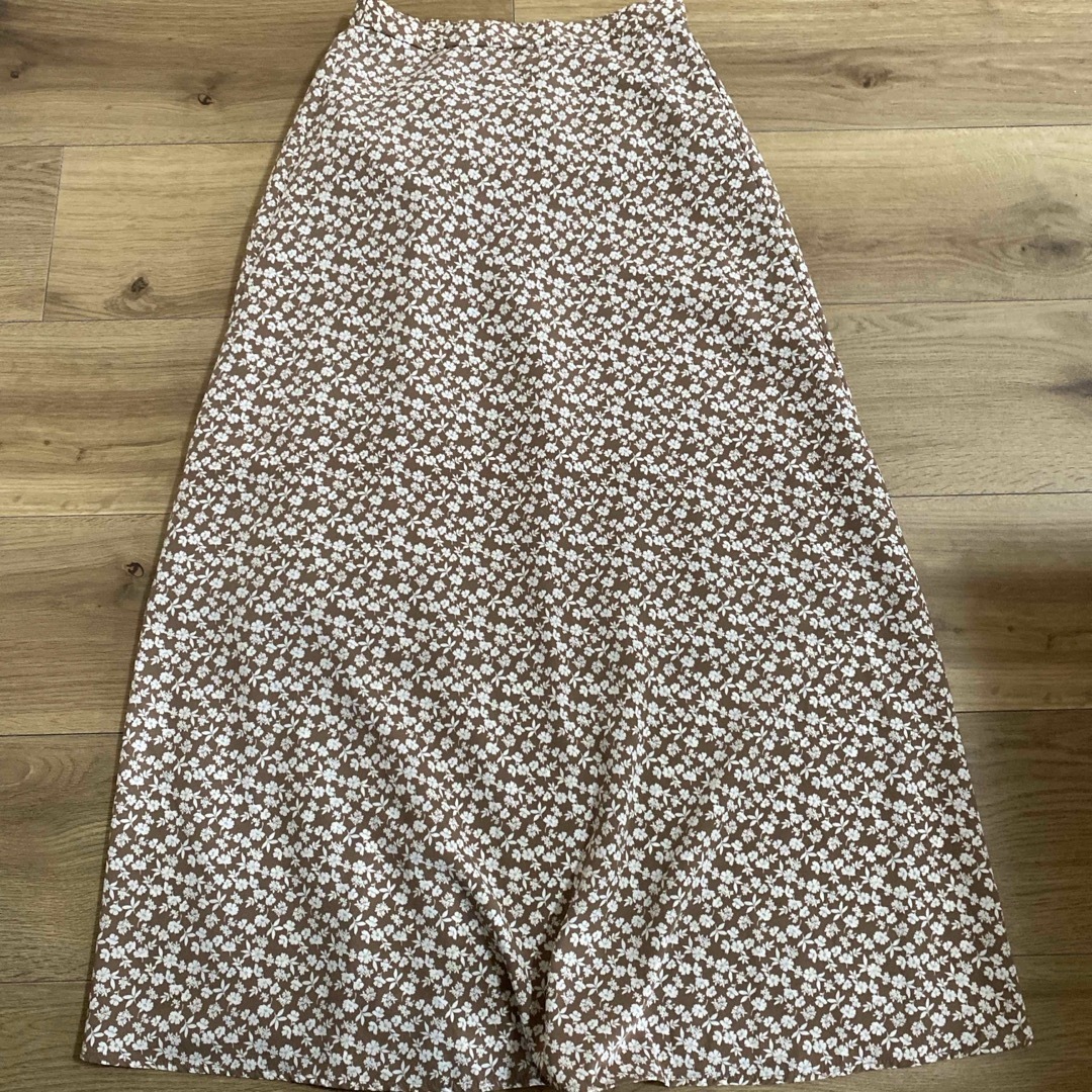 GU(ジーユー)のスカート レディースのスカート(ロングスカート)の商品写真