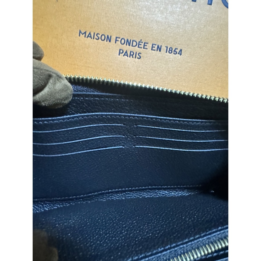 LOUIS VUITTON(ルイヴィトン)のルィヴィトン アンプラント ジッピーウォレット M61864 レディースのファッション小物(財布)の商品写真