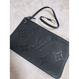 ルイヴィトン(LOUIS VUITTON)のルイヴィトン　ネヴァーフルアンプラントレザーロングストラップポーチ(ポーチ)