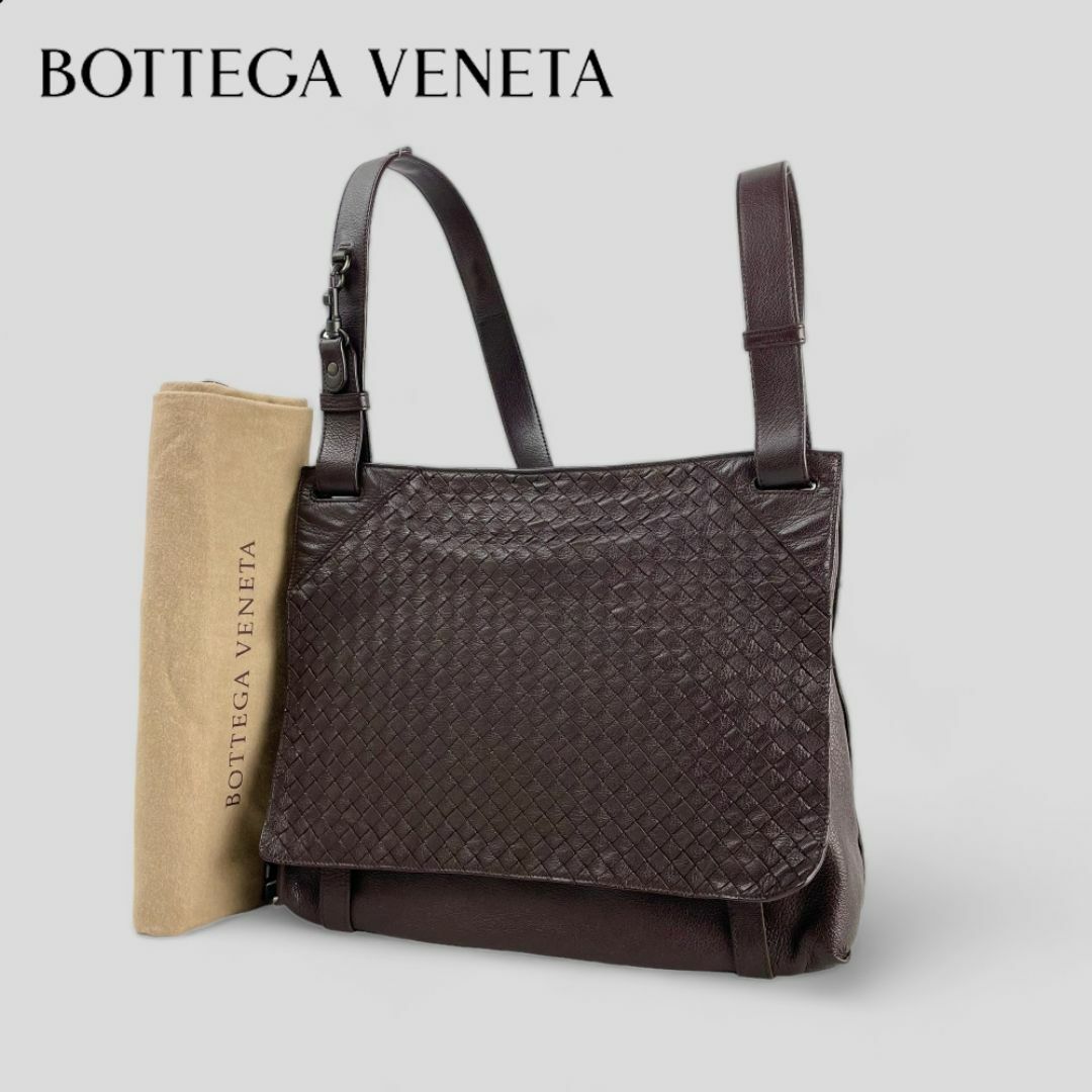 Bottega Veneta(ボッテガヴェネタ)の■ボッテガ ヴェネタ■ イントレチャート メッセンジャーバッグ トロレザー メンズのバッグ(ショルダーバッグ)の商品写真