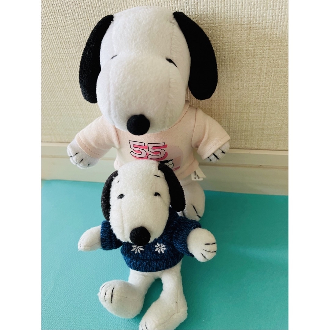 SNOOPY(スヌーピー)のスヌーピーぬいぐるみ2体セット新品です。 キッズ/ベビー/マタニティのおもちゃ(ぬいぐるみ/人形)の商品写真