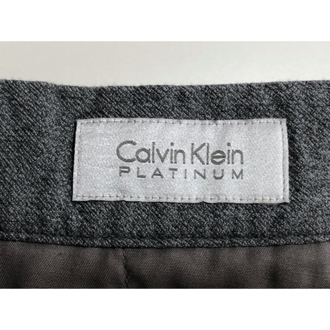 Calvin Klein(カルバンクライン)のCalvin Klein PLATINUM（カルバンクラインプラチナム）オンワード　スラックス パンツ【E3023-007】 メンズのパンツ(スラックス)の商品写真