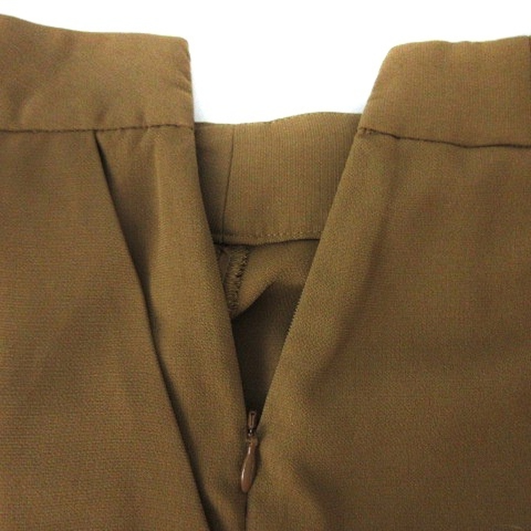 KBF+(ケービーエフプラス)のケービーエフプラス アーバンリサーチ スカート フレア 無地 one 茶 レディースのスカート(ロングスカート)の商品写真