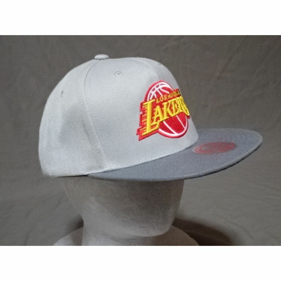 MITCHELL & NESS(ミッチェルアンドネス)の【Mitchell & Ness】 NBAロサンゼルス レイカーズ キャップ  メンズの帽子(キャップ)の商品写真