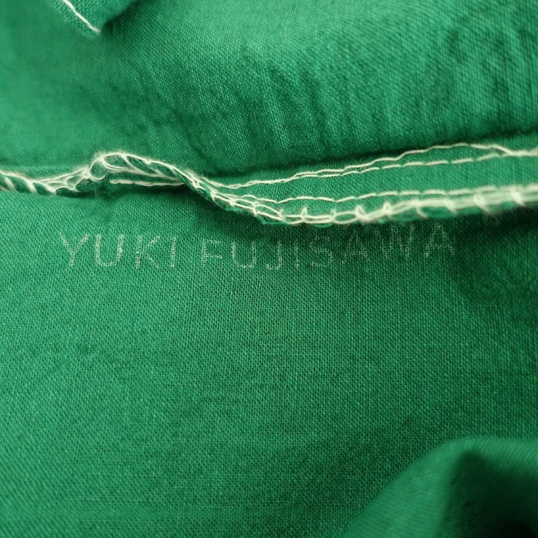 H.P.FRANCE(アッシュペーフランス)のユキフジサワ YUKI FUJISAWA 箔押しトートバッググリーンレース レディースのバッグ(トートバッグ)の商品写真