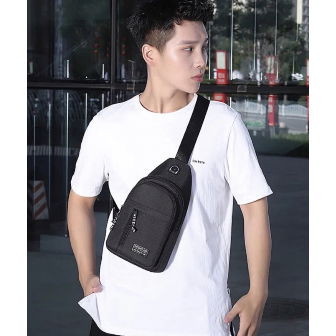 ショルダーバッグ 韓国スタイルカジュアルスポーツ防水ショルダークロスボディバッグ メンズのバッグ(ボディーバッグ)の商品写真