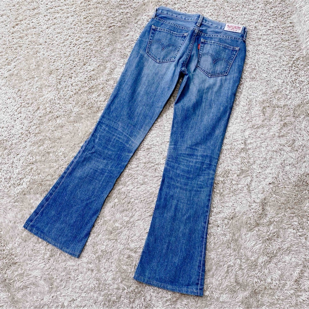 Levi's(リーバイス)のリーバイスレッドタブ デニム パンツ ジーンズ フレアパンツ 28インチ レディースのパンツ(デニム/ジーンズ)の商品写真