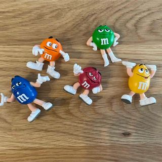 エムアンドエムアンドエムズ(m&m&m's)のm&m's フィギュア　5つセット(フィギュア)