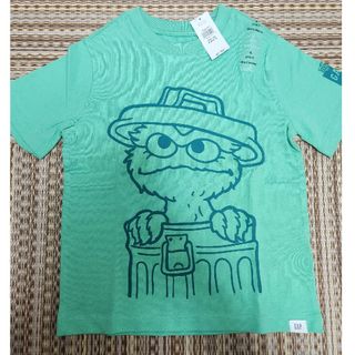 ギャップキッズ(GAP Kids)の!!お値下げ!!【新品未使用】GAP　セサミストリート　Tシャツ　4years(Tシャツ/カットソー)