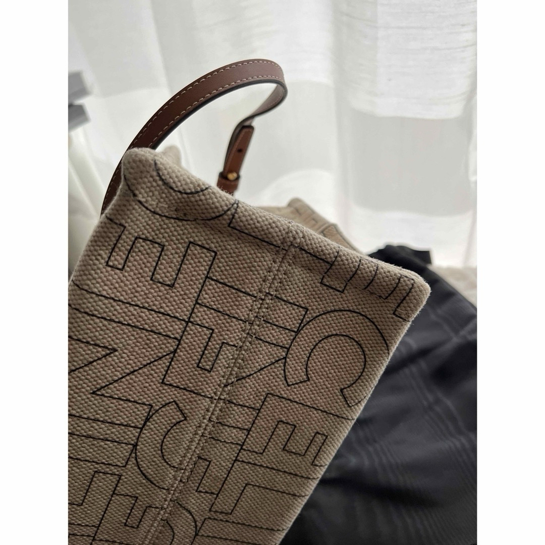 本日のみSALE‼️CELINE セリーヌ カバタイス スモール 完売品 本日のみSALE‼️CELINE セリーヌ カバタイス スモール 完売品