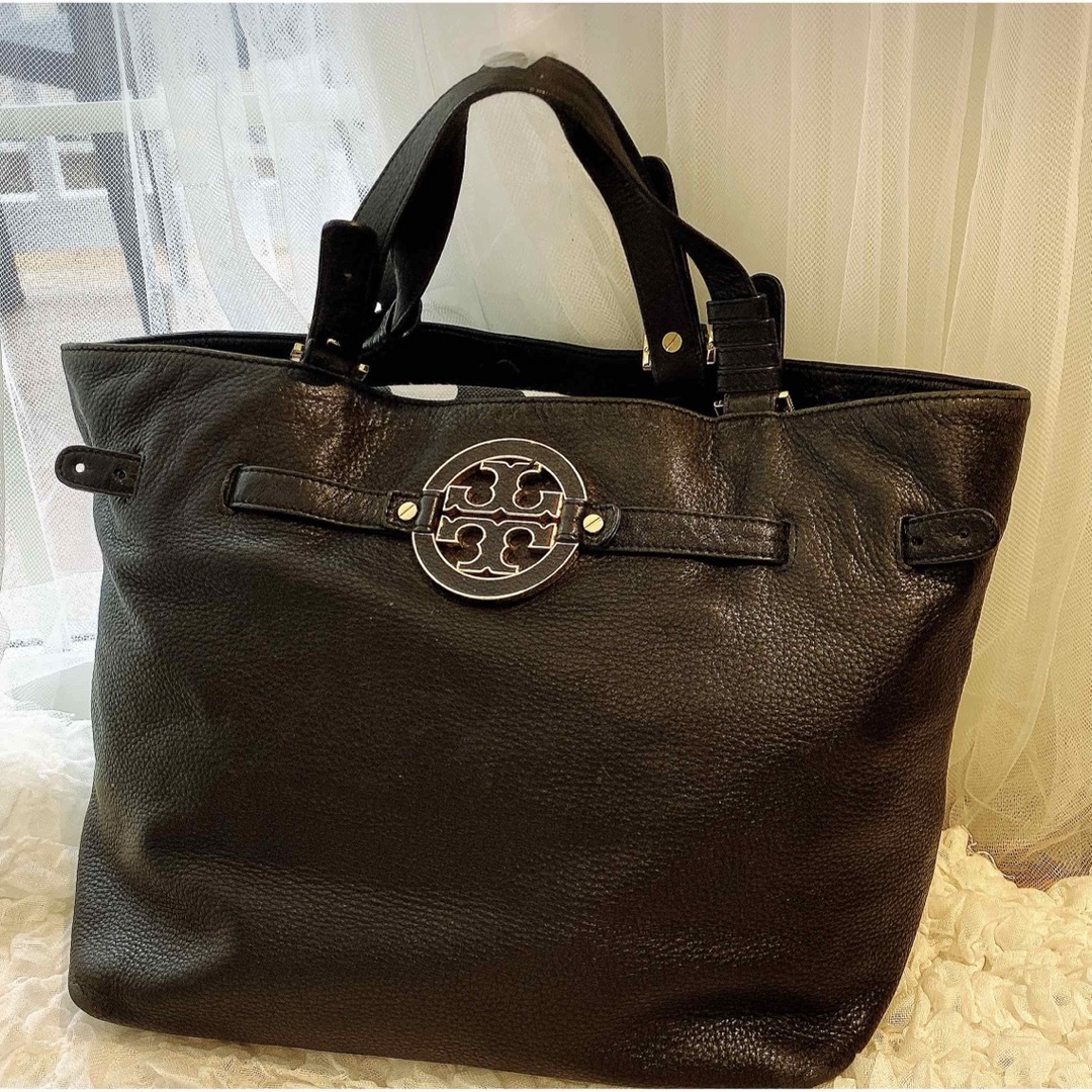 Tory Burch(トリーバーチ)の【本物！激安！】トリーバーチ　大きい　トート　本革　レザー レディースのバッグ(トートバッグ)の商品写真