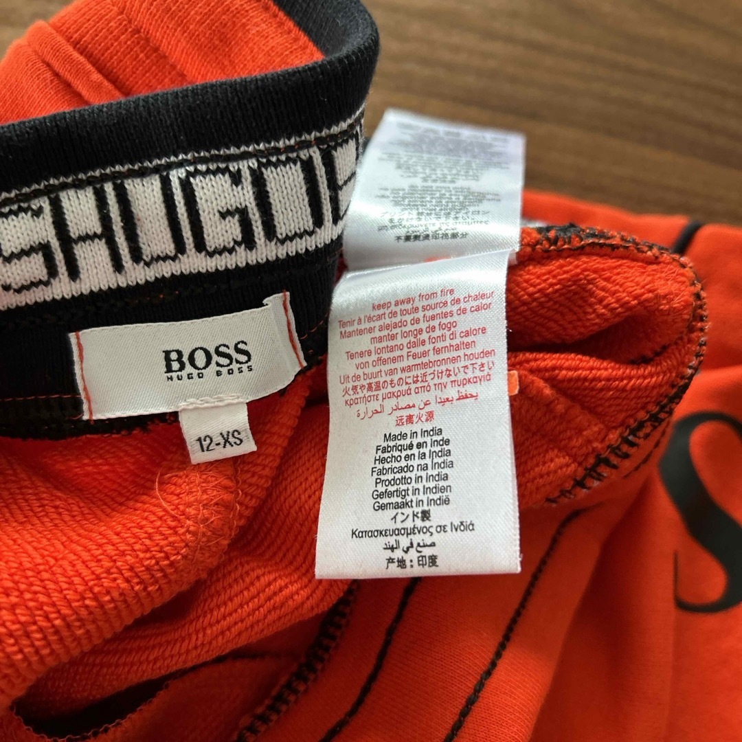 HUGO BOSS(ヒューゴボス)のHUGO BOSSショートパンツ キッズ/ベビー/マタニティのキッズ服男の子用(90cm~)(パンツ/スパッツ)の商品写真