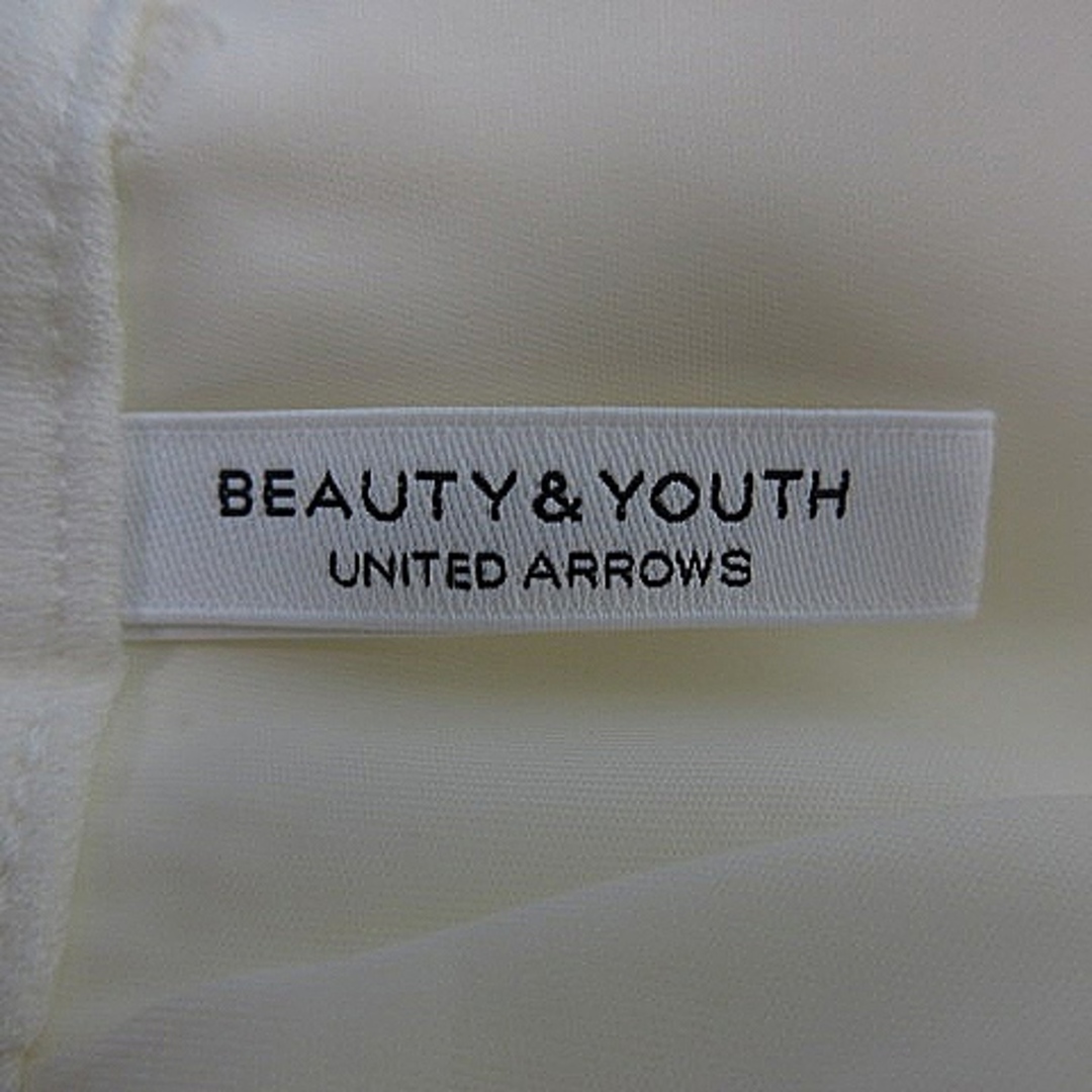 BEAUTY&YOUTH UNITED ARROWS(ビューティアンドユースユナイテッドアローズ)のユナイテッドアローズ ビューティー&ユース パンツ ワイド M 白 ボトムス レディースのパンツ(その他)の商品写真