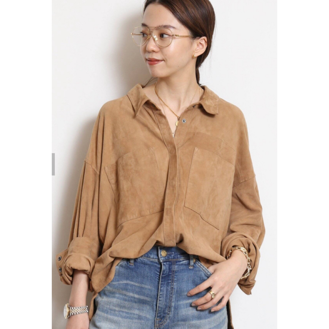 DEUXIEME CLASSE(ドゥーズィエムクラス)のMUSE購入◆ワンティースプーン◆SANDSUEDE LEATHER SHIRT レディースのジャケット/アウター(ブルゾン)の商品写真