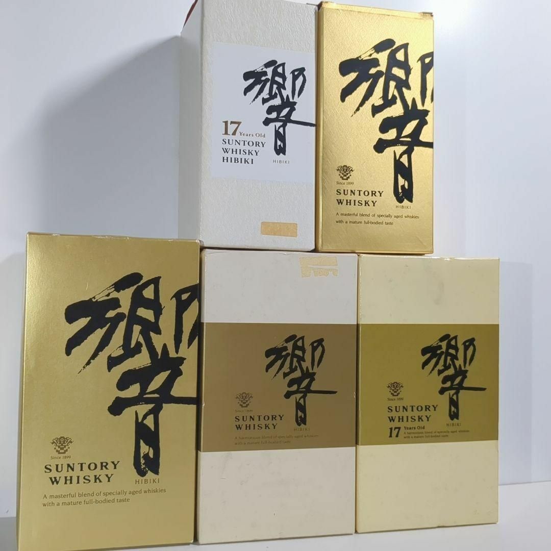 【カートンのみ】 SUNTORY サントリー 響 17年 ゴールド 箱 食品/飲料/酒の酒(その他)の商品写真