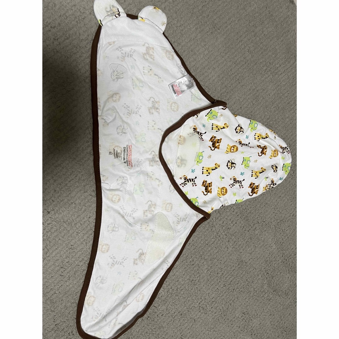 Swaddle Me(スワドルミー)の魔法のおくるみ　スワドルミー キッズ/ベビー/マタニティのこども用ファッション小物(おくるみ/ブランケット)の商品写真