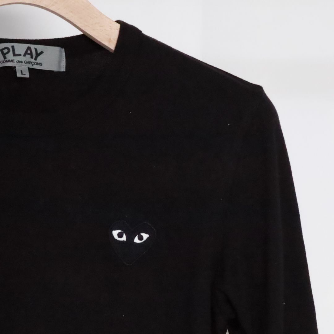 CDG（COMME des GARÇONS）(シーディージー)のCDG　COMME des GARÇONS　コム・デ・ギャルソン　トップス　ロングＴシャツ　ロンＴ　黒　Ⅼ レディースのトップス(Tシャツ(長袖/七分))の商品写真