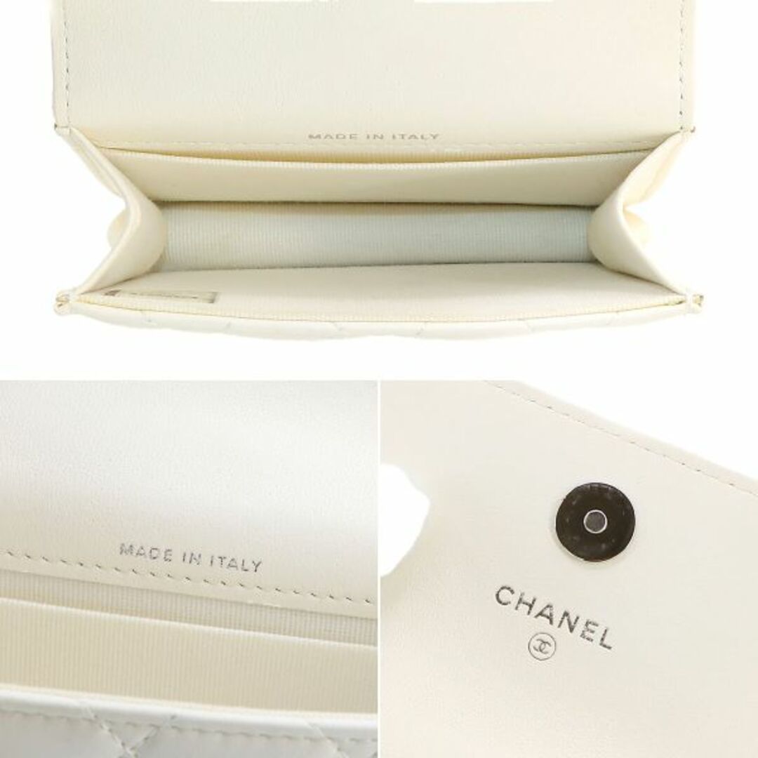 CHANEL(シャネル)の新品同様 シャネル CHANEL マトラッセ ジュエルフック カードケース 名刺入れ レザー ホワイト AP2397 ブラック シルバー 金具 VLP 90231334 レディースのファッション小物(パスケース/IDカードホルダー)の商品写真