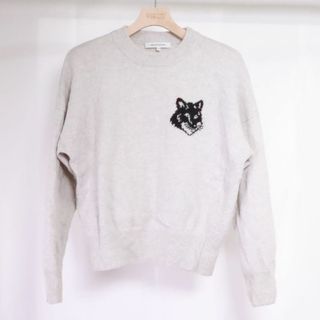 メゾンキツネ(MAISON KITSUNE')のMAISON KITSUNÉ　メゾンキツネ　トップス　ニット　グレー　Ⅿ(ニット/セーター)