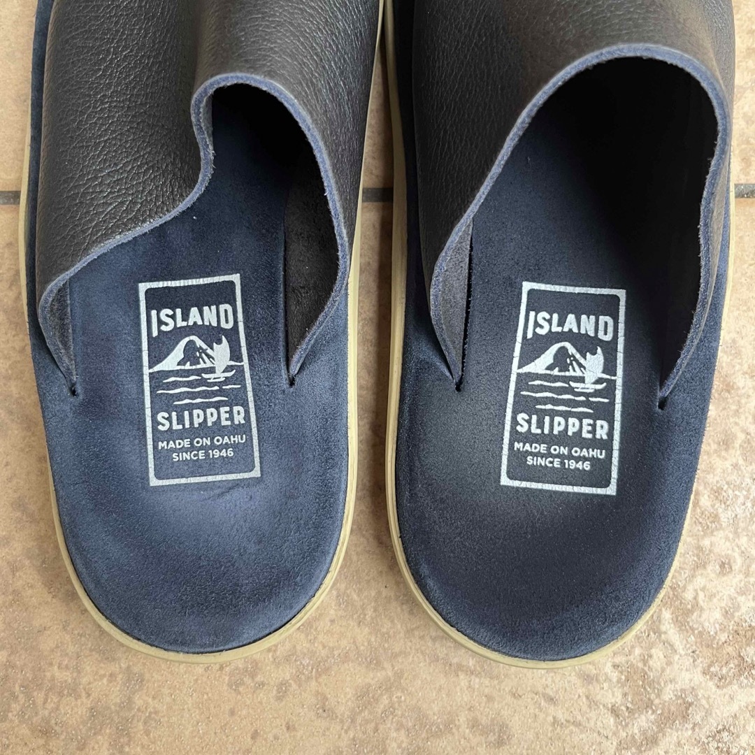 ISLAND SLIPPER(アイランドスリッパ)のアイランドスリッパ  PULL HIDE SLIDE us9 ネイビー メンズの靴/シューズ(サンダル)の商品写真