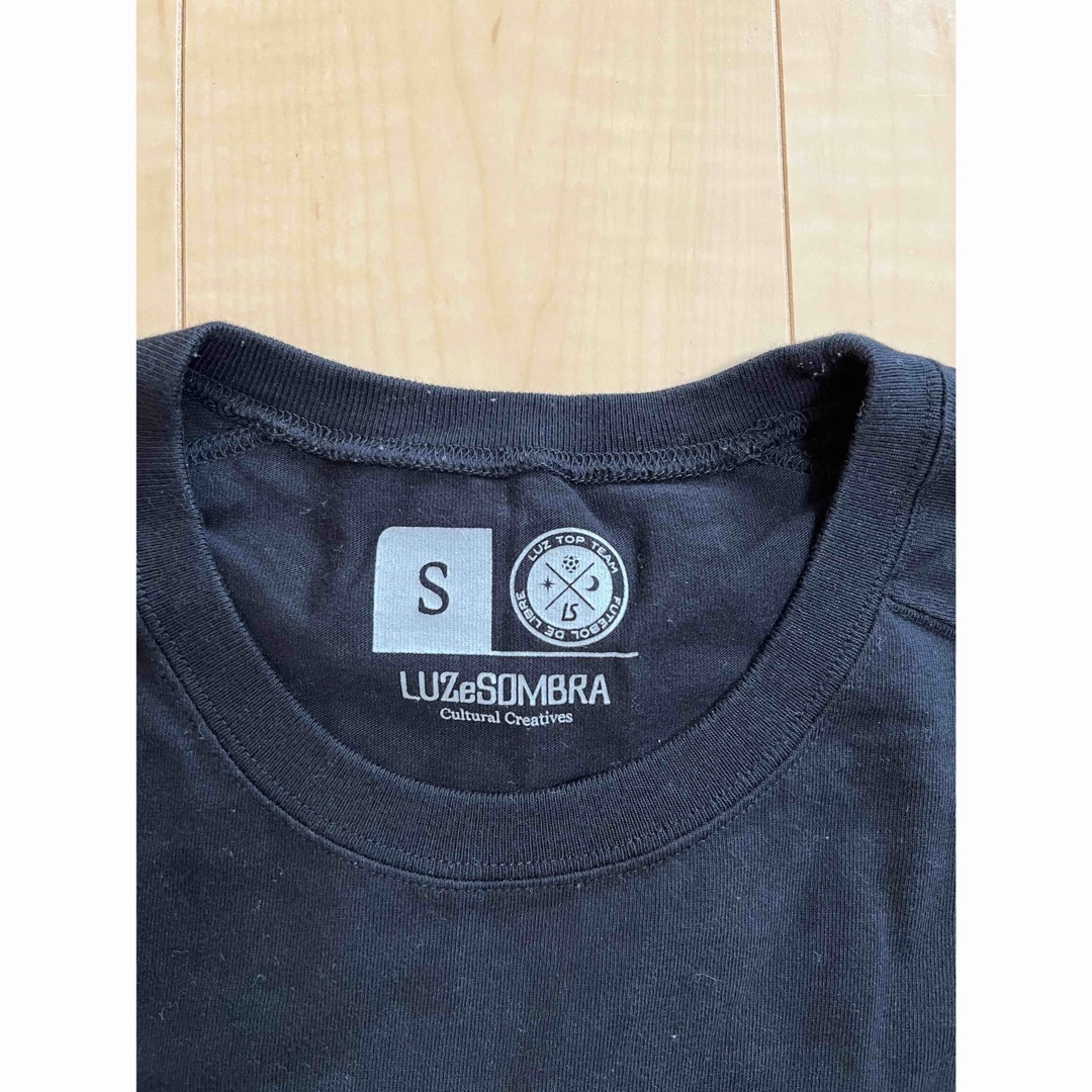 LUZ(ルース)のluzesombra ルースイソンブラ LTT Tシャツ スポーツ/アウトドアのサッカー/フットサル(ウェア)の商品写真