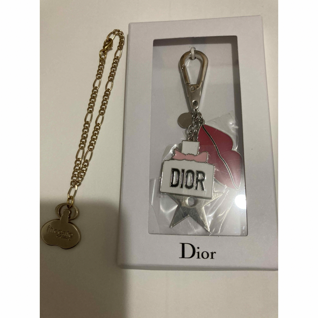 Dior(ディオール)の新品　2点　Dior クリスチャンディオール　フェラガモインカントキーチェーン エンタメ/ホビーのコレクション(ノベルティグッズ)の商品写真