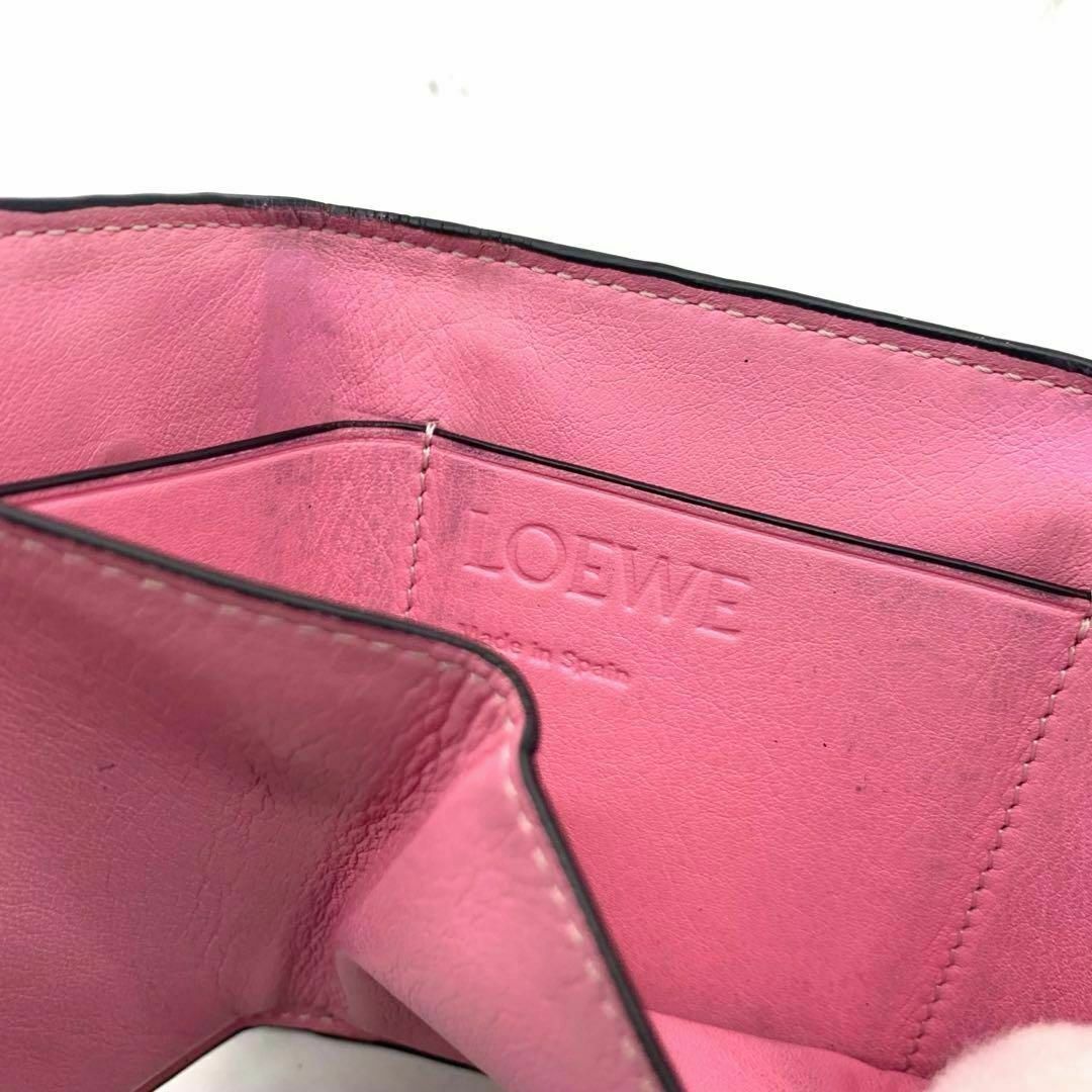 LOEWE(ロエベ)のロエベ 三つ折り財布 アナグラム レザー ピンク ウォレット レディースのファッション小物(財布)の商品写真