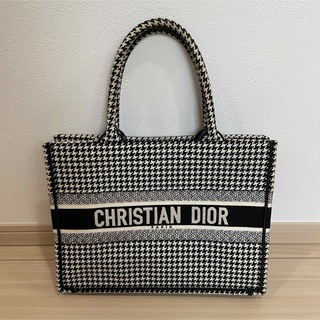 クリスチャンディオール(Christian Dior)のDior ブックトート ミディアム(トートバッグ)