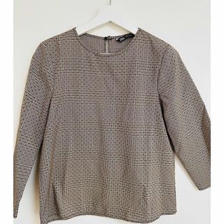 ザラ(ZARA)の【ZARA】　　トップス(カットソー(長袖/七分))