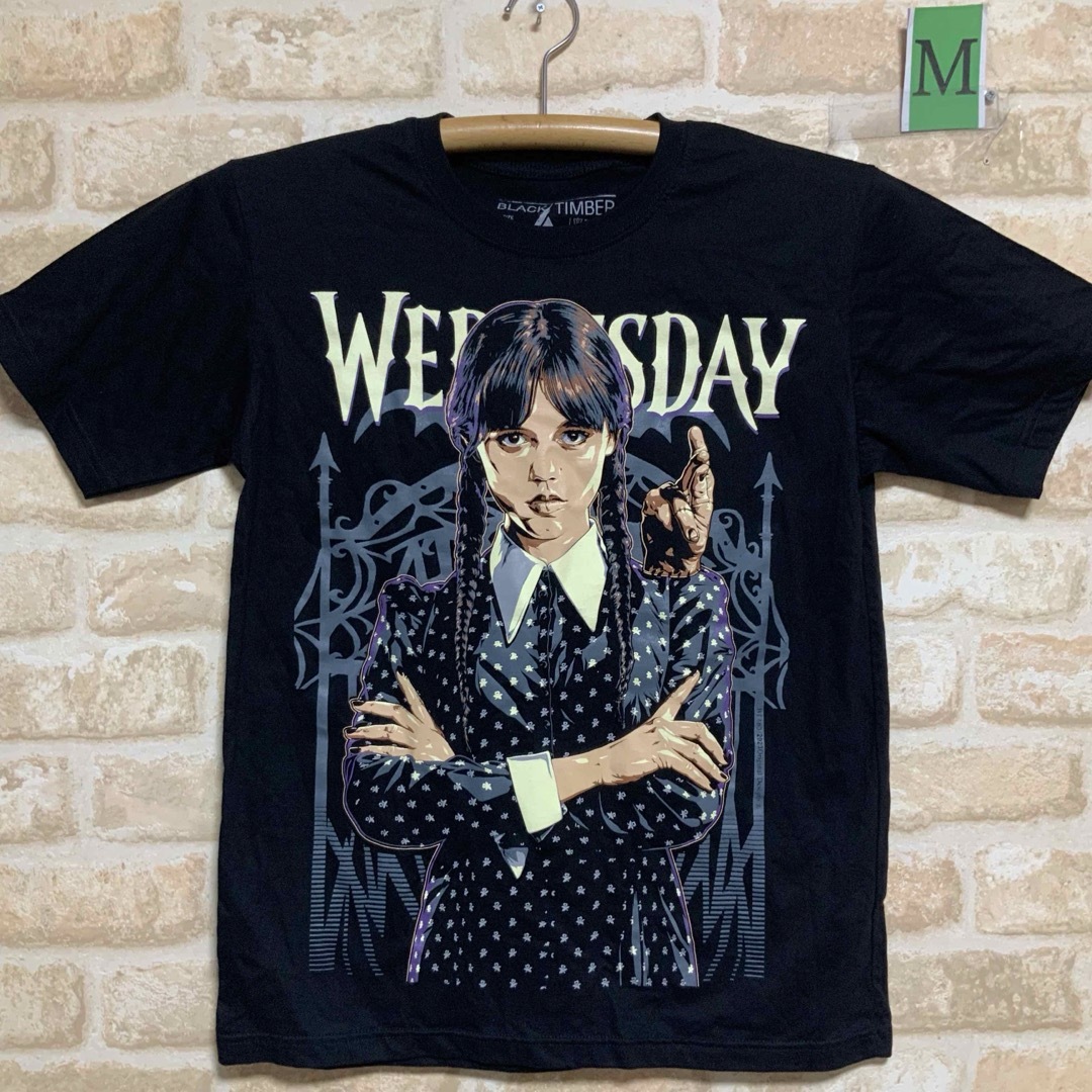 アダムズファミリー　ウェンズデー　Tシャツ　Mサイズ メンズのトップス(Tシャツ/カットソー(半袖/袖なし))の商品写真