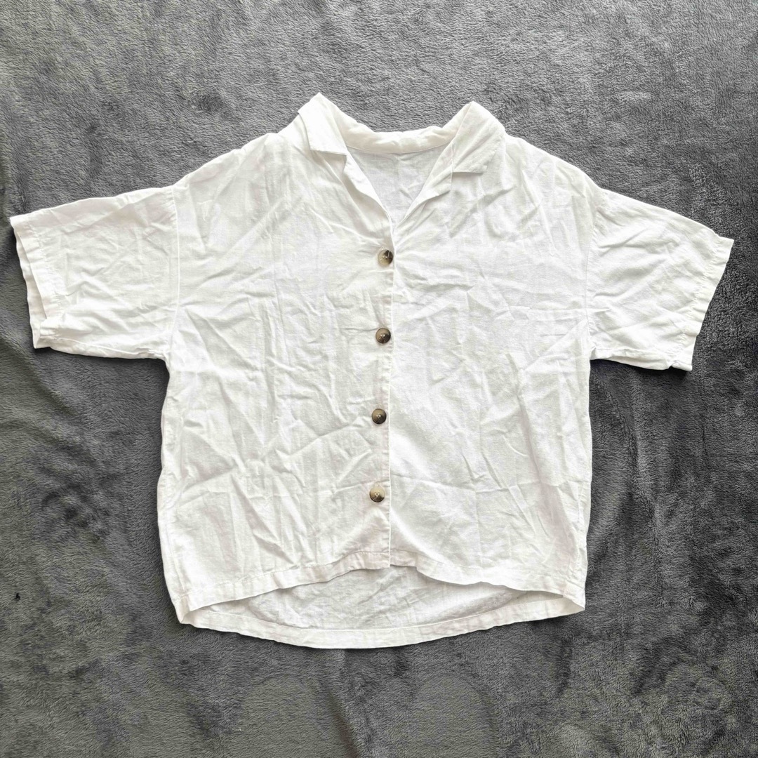 GU(ジーユー)のカラーシャツ レディースのトップス(シャツ/ブラウス(半袖/袖なし))の商品写真