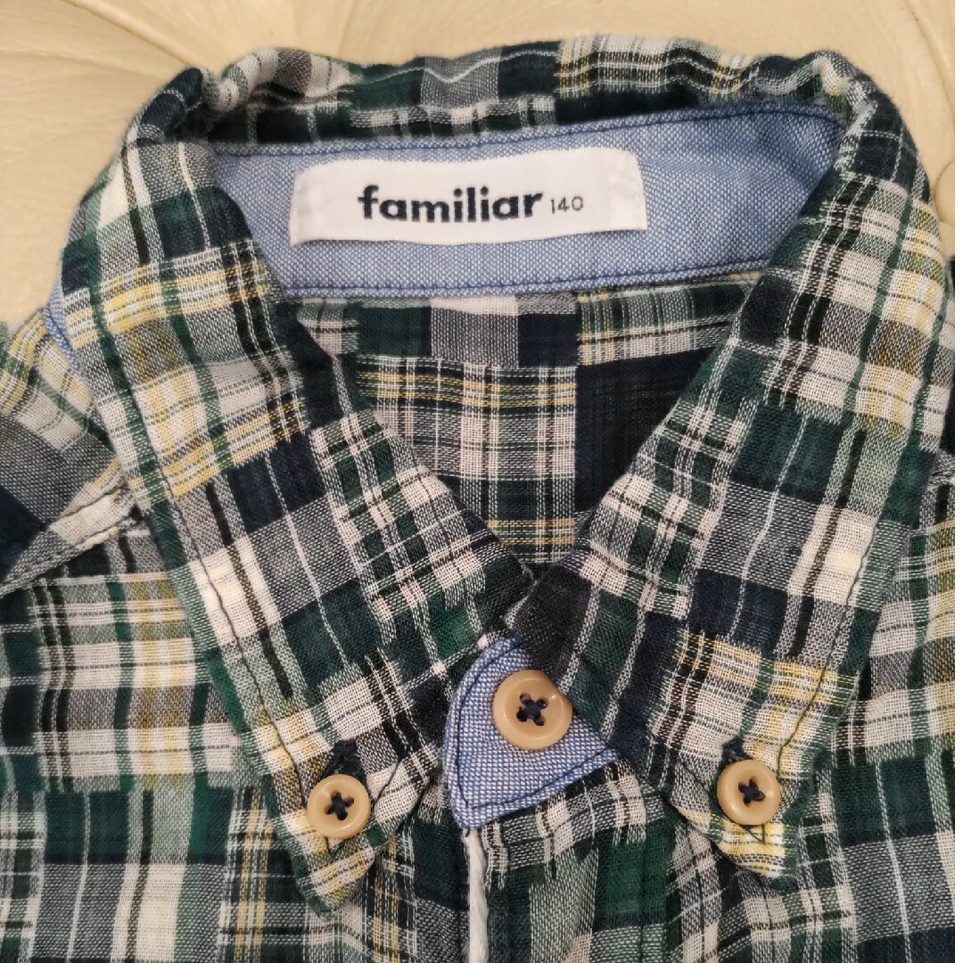 familiar(ファミリア)のファミリア　半袖シャツ　140　グリーンチェック キッズ/ベビー/マタニティのキッズ服男の子用(90cm~)(Tシャツ/カットソー)の商品写真