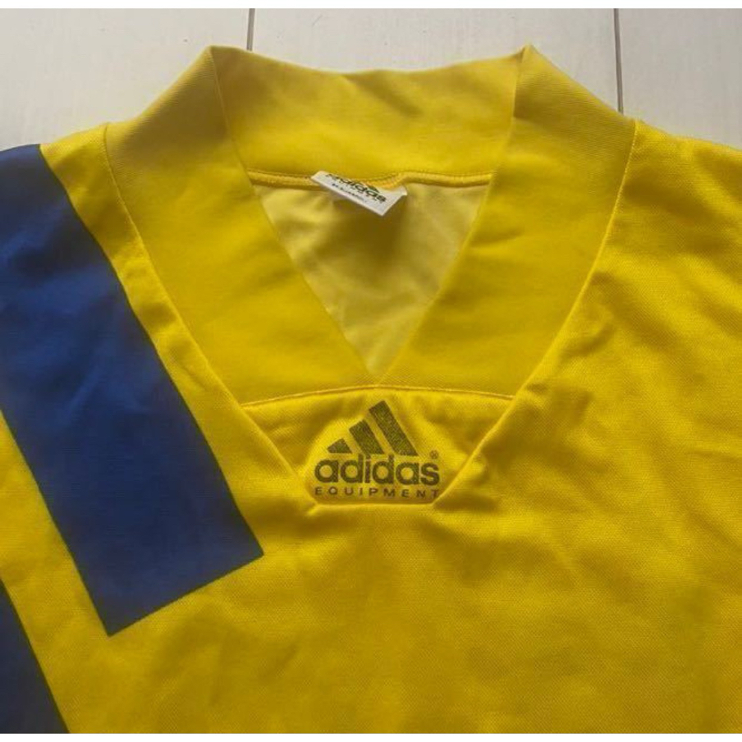adidas(アディダス)の90s adidas スウェーデン サッカー ユニフォーム L ゲーム シャツ スポーツ/アウトドアのサッカー/フットサル(ウェア)の商品写真