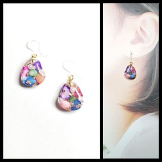 No.560-B　カラフル☆さざれ石☆小さめピアス・イヤリング(ピアス)