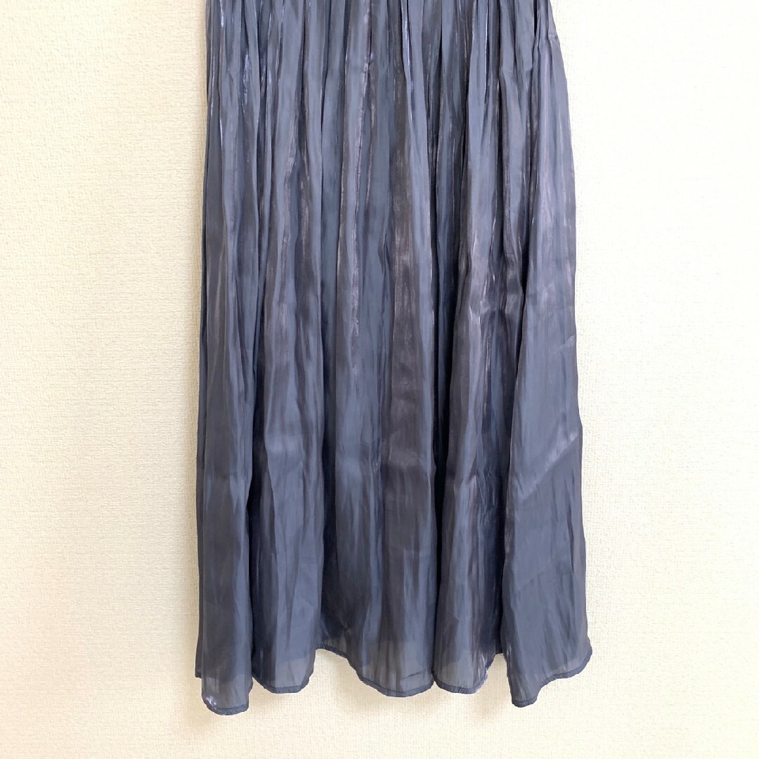 RagOut　フレアスカート　M　グレー　ブルー　きれいめ　光沢　ポリ100% レディースのスカート(ロングスカート)の商品写真