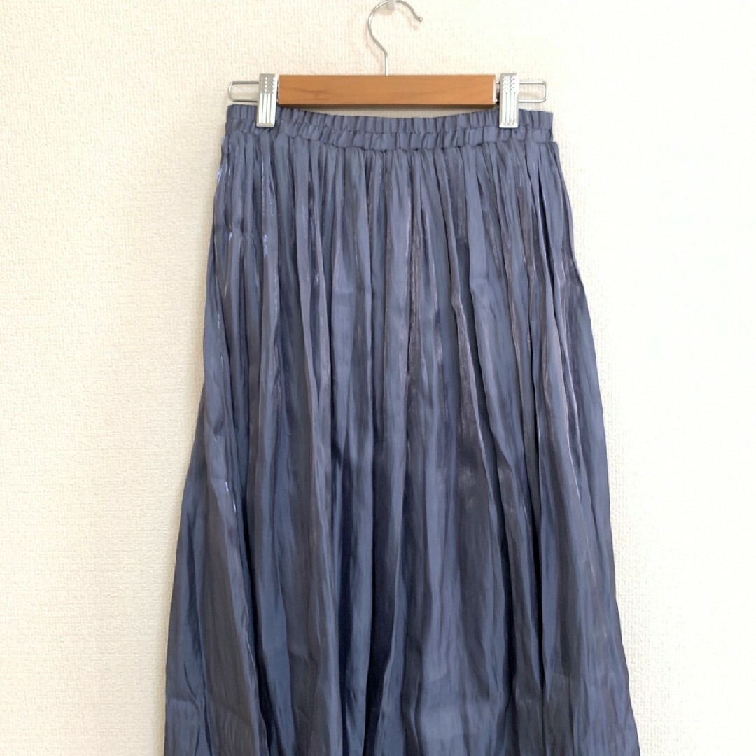 RagOut　フレアスカート　M　グレー　ブルー　きれいめ　光沢　ポリ100% レディースのスカート(ロングスカート)の商品写真