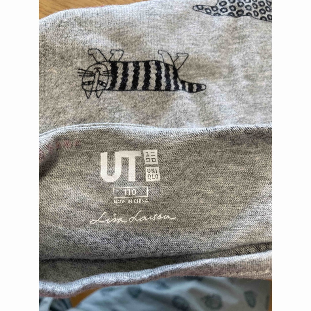 UNIQLO(ユニクロ)の110サイズ Tシャツ キッズ/ベビー/マタニティのキッズ服女の子用(90cm~)(Tシャツ/カットソー)の商品写真