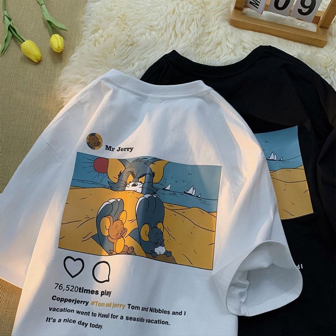 ホワイト XL トムとジェリー Instagram グラフィック ゆったり 新品 レディースのトップス(Tシャツ(半袖/袖なし))の商品写真