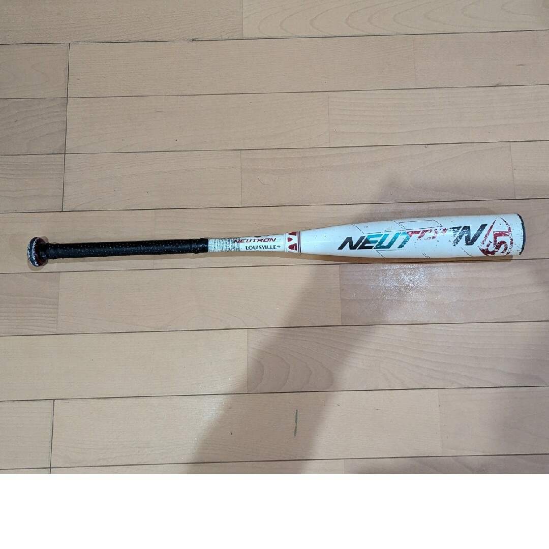 Louisville Slugger(ルイスビルスラッガー)のルイスビルスラッガー　ニュートロン少年軟式用　78センチ スポーツ/アウトドアの野球(バット)の商品写真