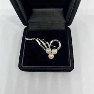 MIKIMOTO - 【美品】ミキモト 本真珠 パール ブローチ アコヤ M刻印 S刻印 3粒6mm