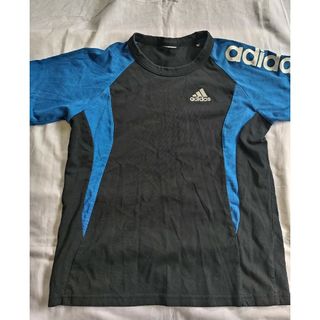 アディダス(adidas)のAdidas　Tシャツ　多分150かなあ(Tシャツ/カットソー)