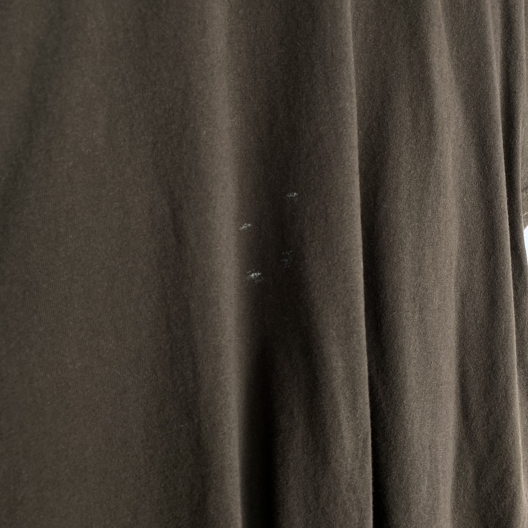 GILDAN(ギルタン)のギルダン　Tシャツ　刺しゅうデザイン　ワンポイント　茶　金 メンズのトップス(Tシャツ/カットソー(半袖/袖なし))の商品写真