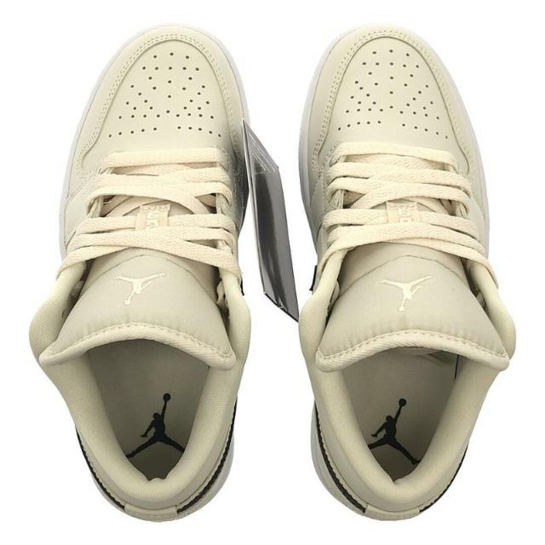 NIKE(ナイキ)の【新品】  NIKE / ナイキ | WMNS Air Jordan 1 Low スニーカー | 23.5 | Coconut Milk | レディース レディースの靴/シューズ(スニーカー)の商品写真