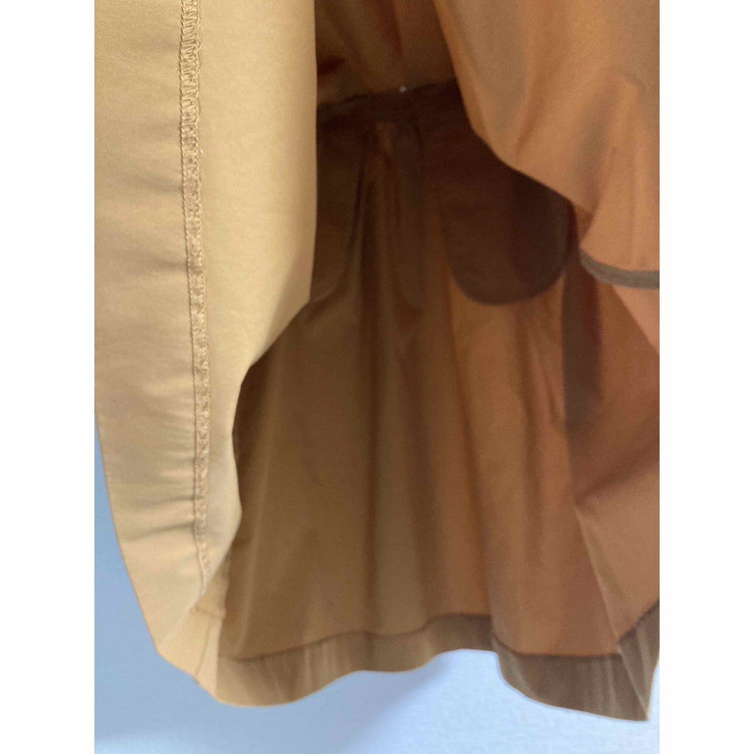 UNIQLO(ユニクロ)のユニクロ UNIQLO マスタードイエロー ドライストレッチタックスカート レディースのスカート(ひざ丈スカート)の商品写真